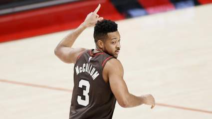 Blazers’ CJ McCollum Comments on ‘Explosive’ Sixers Guard