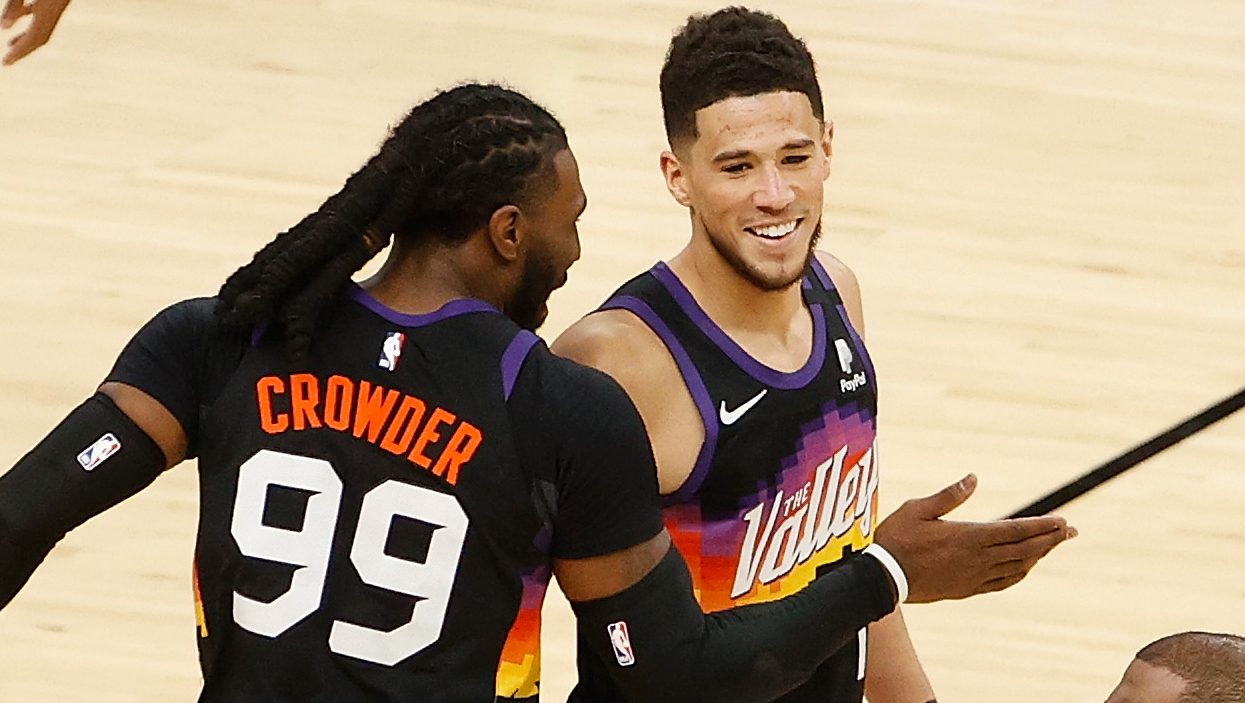 Suns' Jae Crowder Sounds Off on Lakers Star LeBron James ...