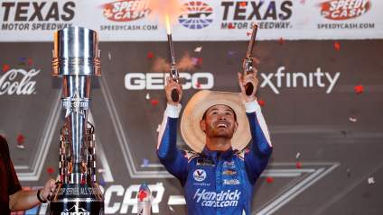 Kyle Larson Lands Contract Extension During Multi-Win Season