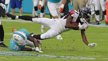 Cowboys Sign Former Falcons WR: Report