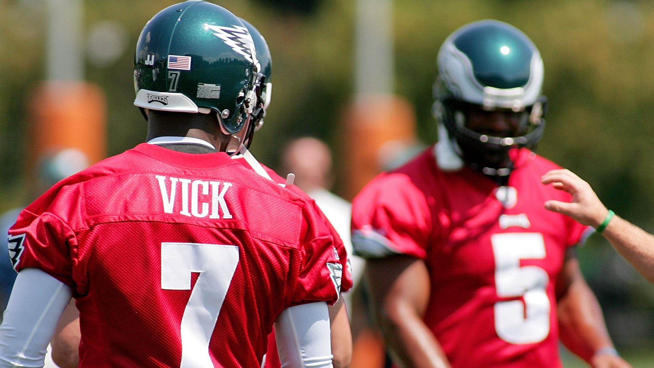 Vick GOES OFF in Kelly Greens! (Packers vs. Eagles 2010, Week 1