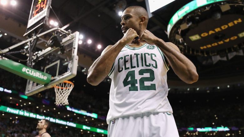 Al Horford sends message to Robert Williams