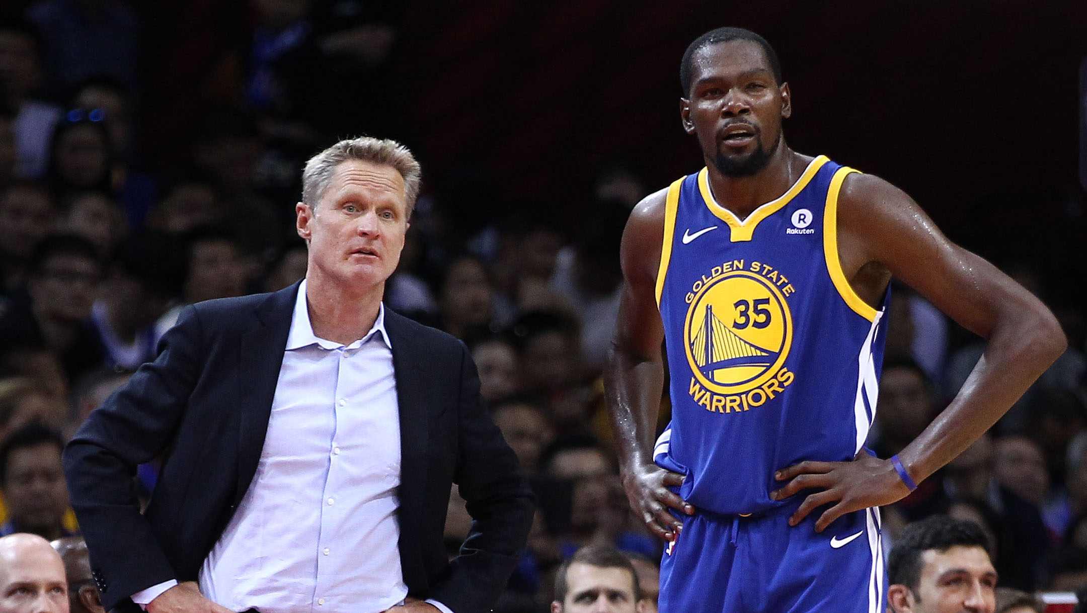 Warriors Coach Makes Shocking Kevin Durant, Michael Jordan Comparison