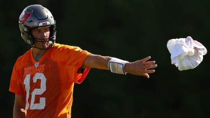 Tom Brady Sends Message to Bucs on Retirement Age