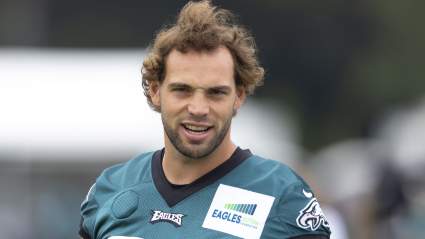 Insane Contract Details Revealed for Eagles TE Dallas Goedert