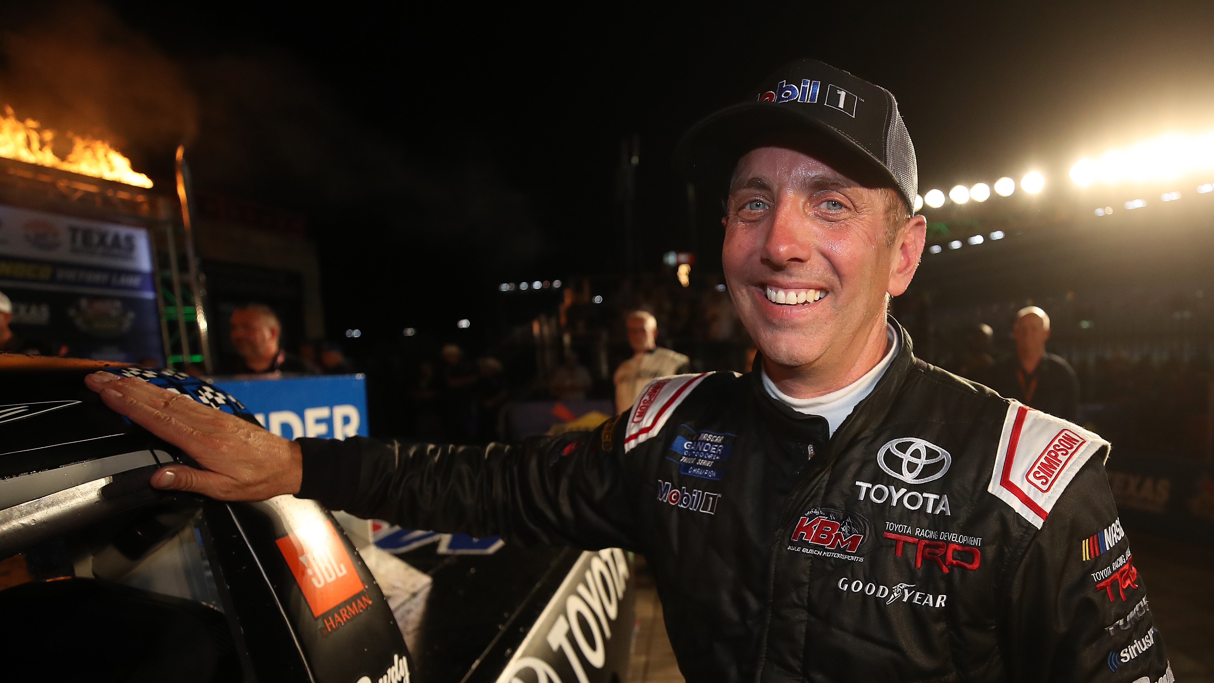 Greg Biffle Returns To SRX Series At Slinger Speedway