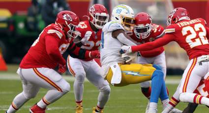 Chiefs CB Deandre Baker Shows Off Terrific Progress From Broken Leg [LOOK]