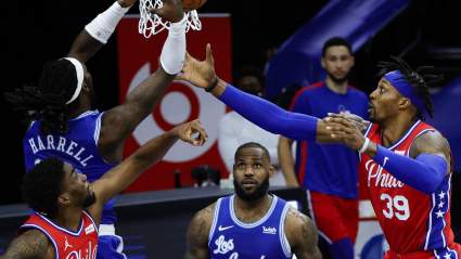 Disgruntled Lakers Big Man Leaning Towards Return