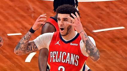 Most Likely Trade That Would Land Lonzo Ball in Chicago: Report