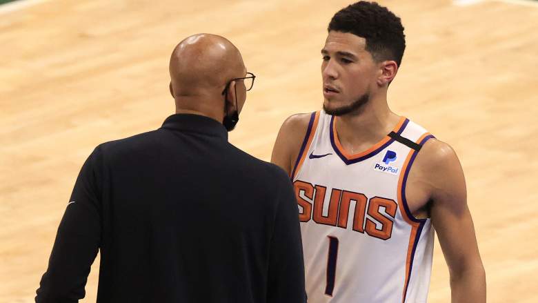 Suns star Devin Booker's perfect response to Deandre Ayton question after  latter's benching