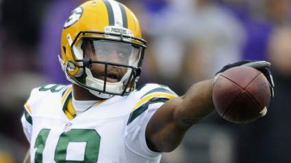 Packers to Trade for Veteran WR at Aaron Rodgers’ Request: Report