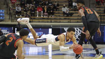 Warriors Meet With NBA Draft Target, Former UConn Guard: Report