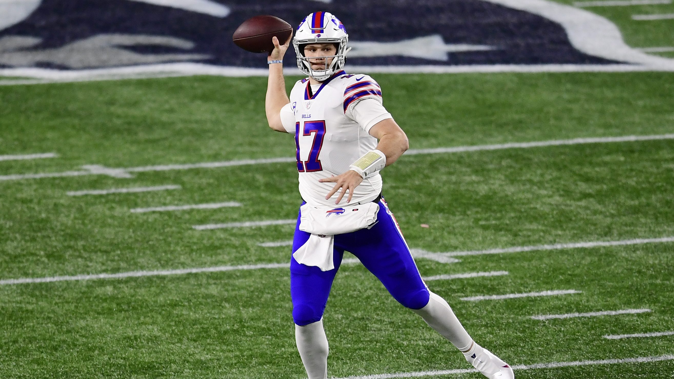 Josh Allen Makes Enormous Jump As NFL Execs Rate Top QBs