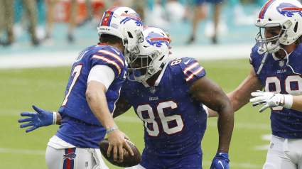 Bills Convert Tight End Back to His Original Position as Camp Starts