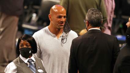 Jets Support ‘Personal Choice’ as NFL Vaccination Rule Causes Strife