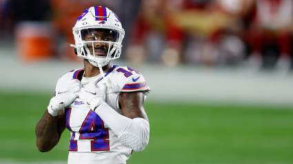 Stefon Diggs Roils Bills Fans With Tweet on Contentious Debate