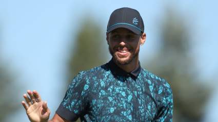 Warriors’ Stephen Curry Beats out Chris Paul, Others for Major NBA Award