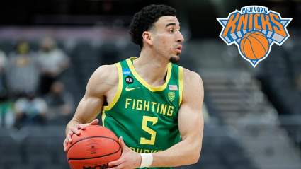 New York Knicks “Eyeing” Oregon Guard With First Round Pick