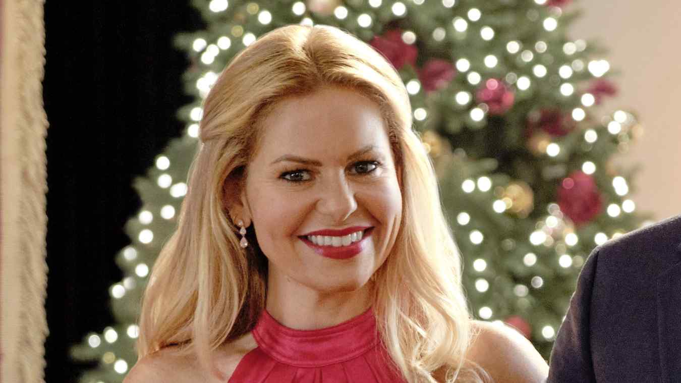 Candace Cameron Bure's Dream CoStar in New Christmas Movie