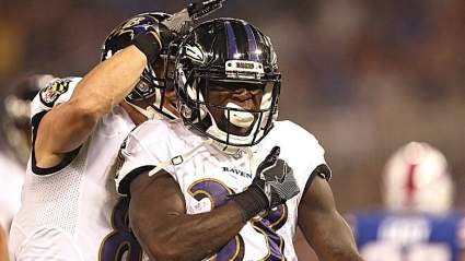 Giants Cut Injured RB, Sign 2-Time Pro Bowler in His Place