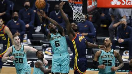 Warriors Trade Former 1st Team All-Rookie Forward to Jazz