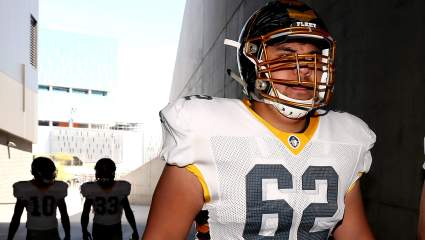 L.A. Rams Sign Former AAF Guard, Waive OL in Camp Move: Report