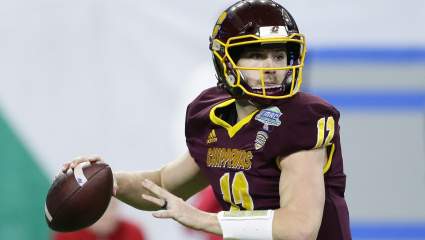 Packers Host Former Central Michigan QB for Workout: Report