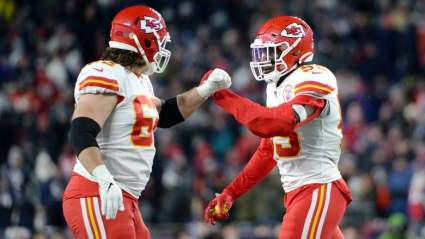 Another Giant Abruptly Retires; Team Hosts Ex-Chiefs Super Bowl Starter: Report
