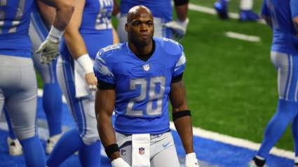 Anthony Pittman Credits Adrian Peterson for His Improvement