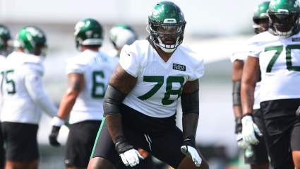 A Surprising Position Battle Has Emerged in Jets Camp