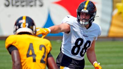 Steelers Linebacker Says Pat Freiermuth ‘Reminds Me of Travis Kelce’