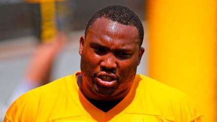 Steelers Place 2 Starters on Injured Reserve, Re-Sign 3