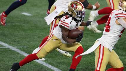 49ers’ RB Garners Attention from George Kittle: ‘He’s Violent & Explosive’