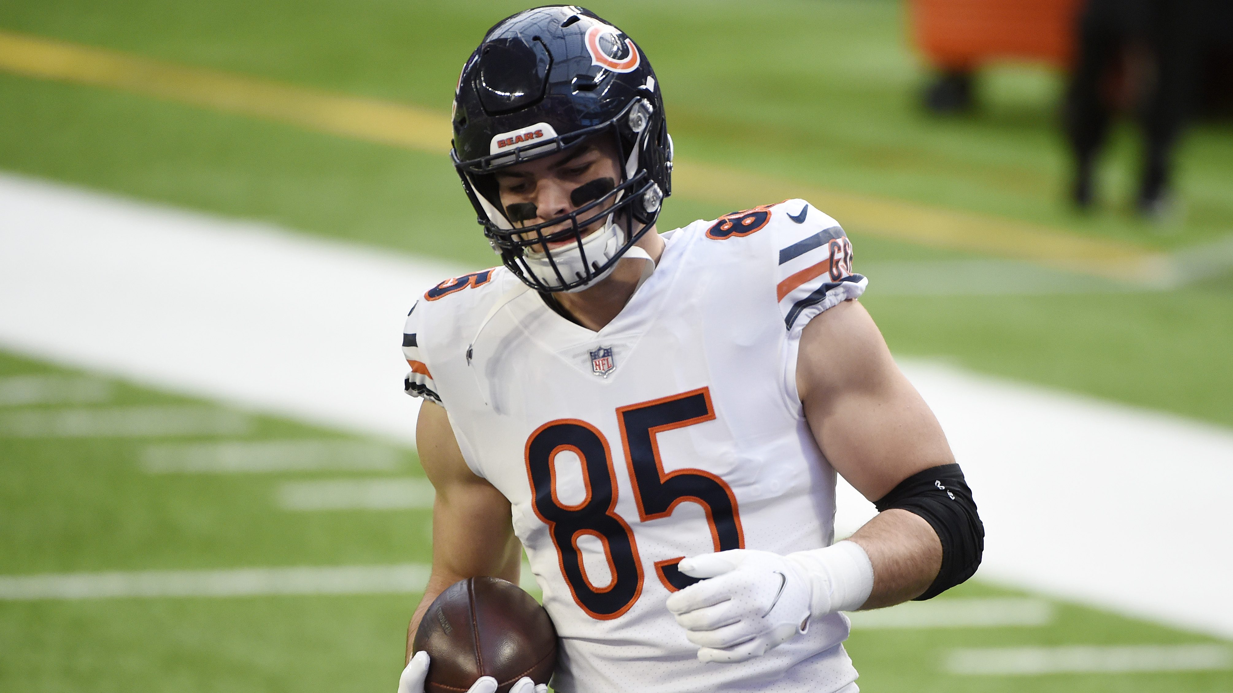 Chicago Bears TE Cole Kmet to participate in tight end summit