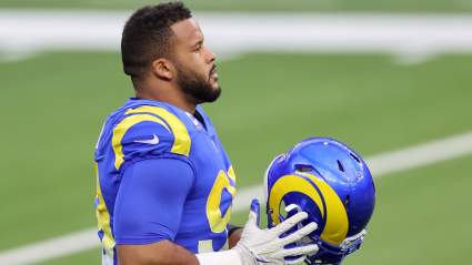 Derek Carr Gives Aaron Donald His Respect & a Distinguished Title