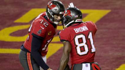 Antonio Brown Sends Strong Message to Tom Brady With Viral IG Post