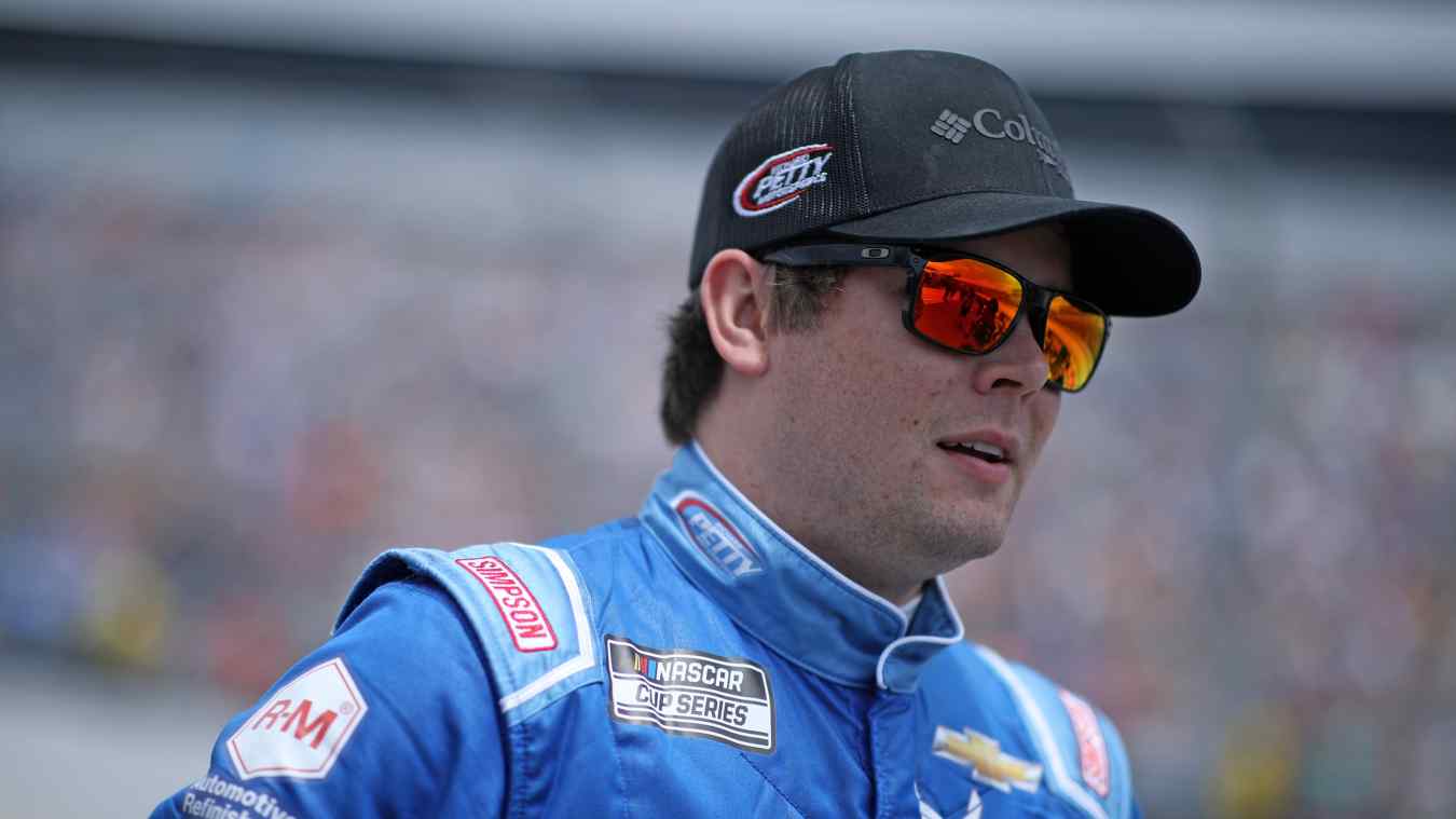 erik jones odds