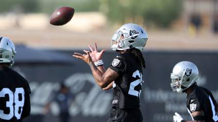 Derek Carr Delievers Strong Statement on Raiders Rookie Trevon Moehrig