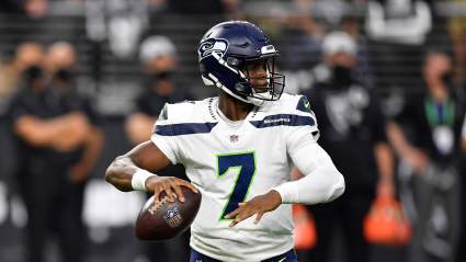 Geno Smith Concussion Underlines Offensive Struggles vs. Raiders