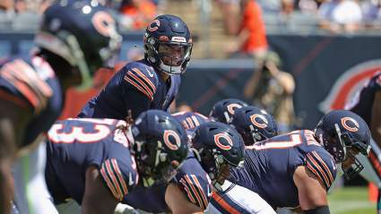 Hall of Famer Has Major Warning for Bears QB Justin Fields