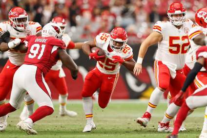 Andy Reid: RB Clyde Edwards-Helaire Injured vs. Cardinals