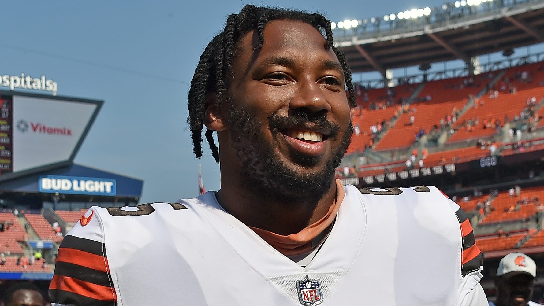 NFL Sunday: Myles Garrett emerging as a star; Cowboys D defunct?