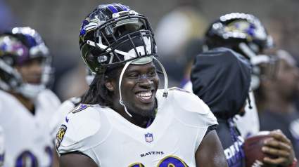 Bears Sign OL, Bring in Ex-Ravens DT for Tryout: Report