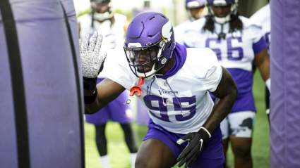 Eagles Steal ‘Insane Athlete’ From Vikings Ahead of Week 2 Matchup
