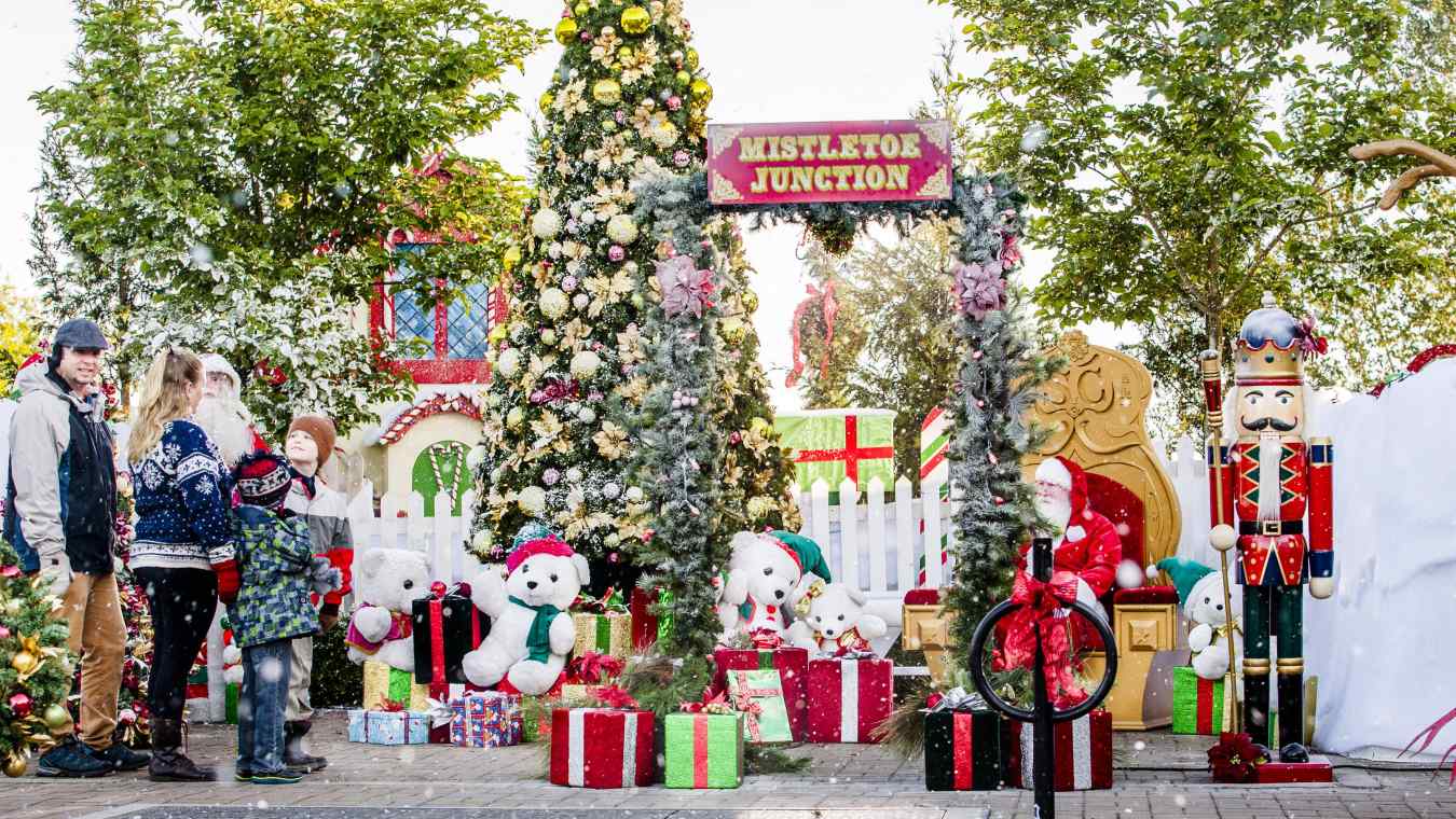 Hallmark’s Christmas in July 2022 Lineup: Schedule of Movies | Heavy.com