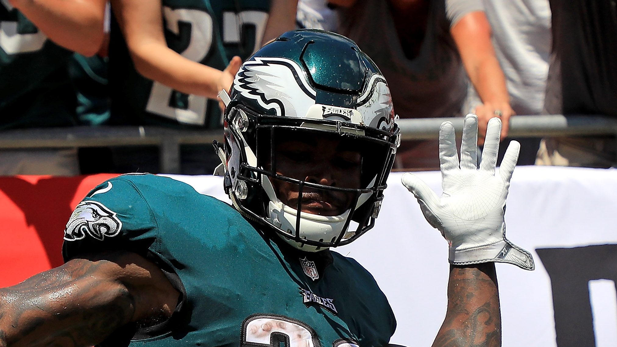 Cowboys to Sign Former Eagles RB Corey Clement: Report