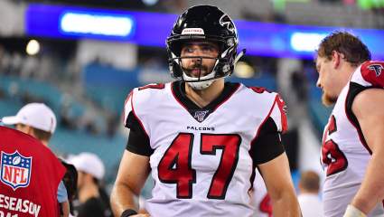 Falcons Release and Re-Sign Durable Long Snapper