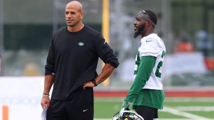 Jets RB Surprisingly Ruled out, Keys of Offense Handed to Youngsters