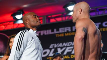 Anderson Silva Knocks Out Tito Ortiz in Boxing Match [WATCH]