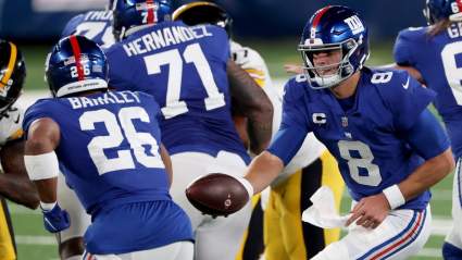 Saquon Barkley & Daniel Jones Not Happy With Giants Fans: ‘It’s Not Fair’